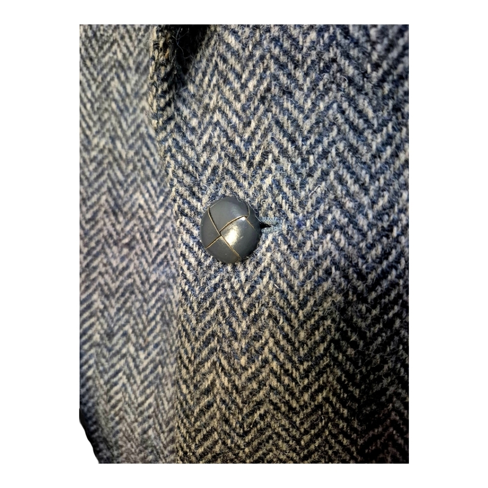 Vintage Grey/Blue Harris Tweed Jacket With Brown elbow patches by Leshman TipTop - Picture 7 of 16
